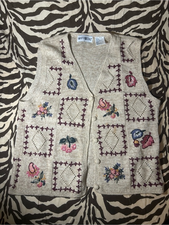 White Stag Jackets & Blazers - White Stag Beige Embroidered Floral Knit Vest